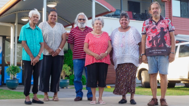 Men And Women —Indigenous health care services in QLD